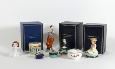 Lot 177 - A Halcyon Days enamel bonbonniere 'Catherine',...