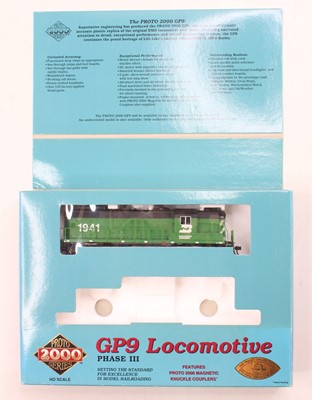 Lot 431 - Proto 2000 series HO gauge GP-9 loco in...
