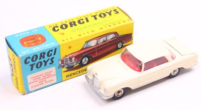 Lot 1542 - Corgi Toys, 230, Mercedes Benz 220 SE Coupe,...