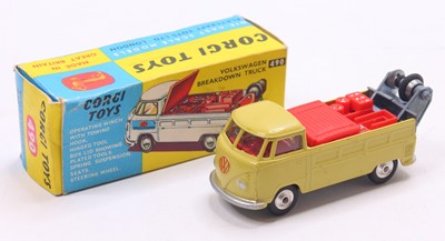 Lot 1569 - Corgi Toys No. 490 Volkswagen breakdown truck...