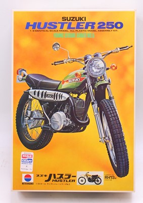 Lot 793 - Nitto 1.8 scale Motorbike, 422 1969 Suzuki...