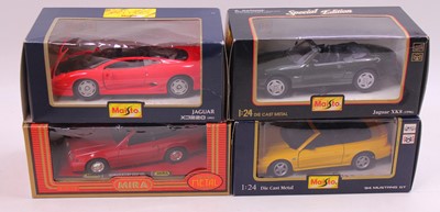 Lot 2064 - Maisto 1.24 scale die cast models, 31907 1992...