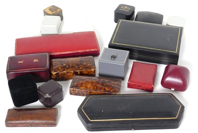 Lot 247 - A collection of vintage and later jewellery boxes