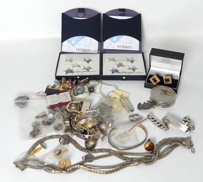 Lot 354 - A collection of jewellery, to include white...