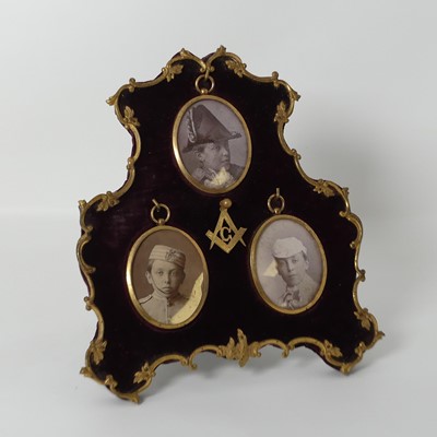 Lot 400 - A French early 20th century portrait miniature...