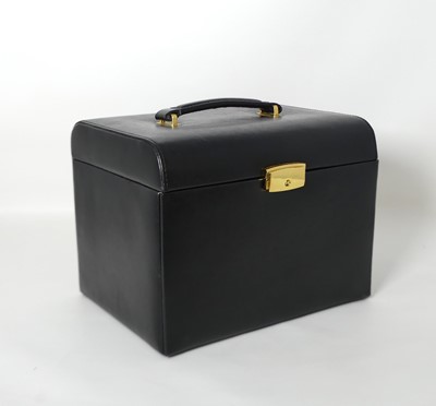 Lot 370 - A black leather jewellery box, opening to...