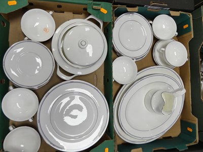 Lot 436 - A collection of Royal Doulton Simplicity...