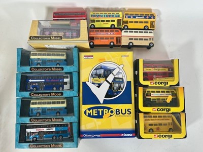 Lot 415 - A collection of modern issue diecast model...