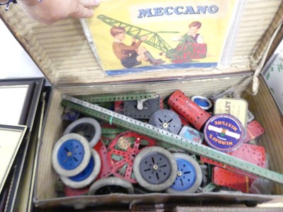 Lot 478 - A quantity of 1950s mainly red & green Meccano...