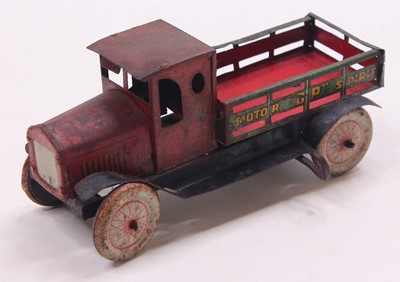 Lot 860 - Wells of London (UK) early 20th century...