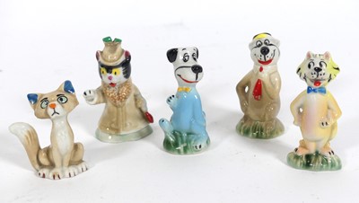 Lot 185 - A collection of Wade figures to include Yogi...