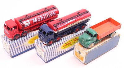 Lot 1262 - Dinky Toys group of 3 haulage diecasts to...