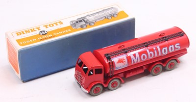 Lot 1105 - Dinky Toys No. 504 Foden 14-ton tanker...