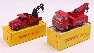 Lot 1407 - French Dinky Toys group of 2 breakdown trucks...