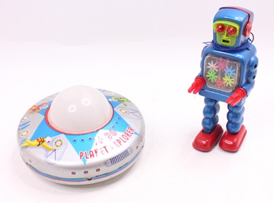 Lot 983 - Modern Toys Japan Tinplate Battery Operated...