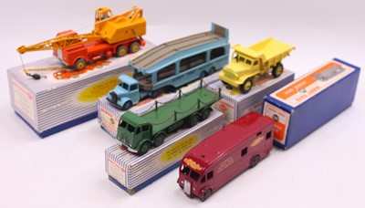 Lot 1444 - A Dinky Toys collection of boxed haulage...