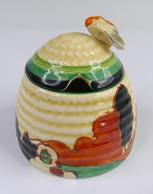 Lot 22 - A 1930s Clarice Cliff 'Farmhouse' pattern...