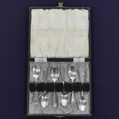 Lot 173 - A set of six George VI silver coffee spoons,...