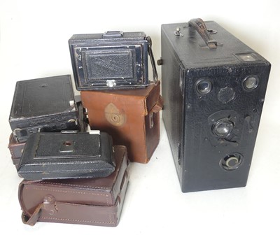 Lot 384 - A Zeiss Ikon ICA Maximar 207/1 folding plate...