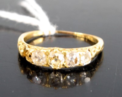 Lot 285 - A yellow metal early 20th century diamond half...