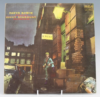 Lot 1086 - David Bowie - The Rise And Fall Of Ziggy...