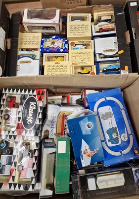 Lot 1513 - Two boxes of boxed modern issue diecast, to...