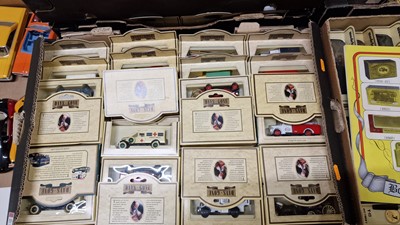 Lot 1515 - Tray of Days Gone boxed and loose modern issue...