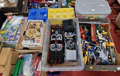 Lot 1579 - A large collection of Lego loose parts and...