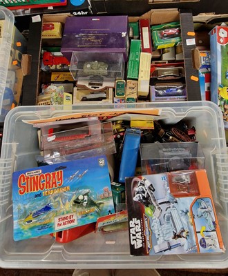 Lot 1580 - Two boxes containing boxed and loose modern...