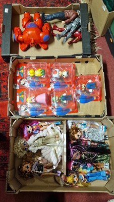 Lot 1605 - Six trays containing various boxed and loose...