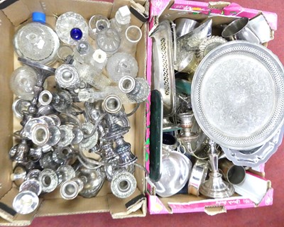 Lot 162 - A collection of silver plated wares, to...