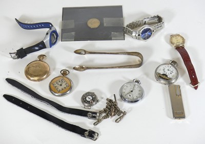 Lot 215 - A collection of items to include a nickel...