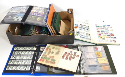 Lot 258 - A collection of Great British world stamps to...