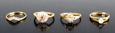 Lot 283 - Four various modern 9ct gold semi-precious and...