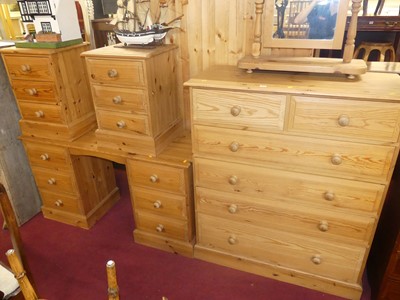 Lot 1273 - Contemporary pine bedroom furniture, to...
