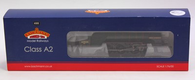 Lot 576 - 31-529 Bachmann 00 gauge Branch-Line class A2,...