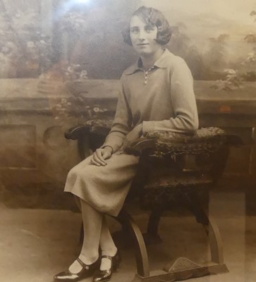 Lot 1058 - A Pre-Raphaelite style print titled 'Harmony',...