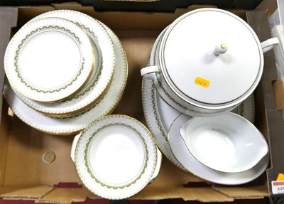 Lot 449 - A collection of Noritake Katrina dinner wares