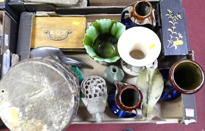 Lot 482 - A collection of miscellaneous items, to...