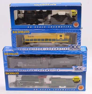 Lot 921 - Four Bachmann HO gauge locos to include a DCC...