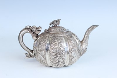 Lot 58 - A Chinese silver export ‘pumpkin-shaped’...