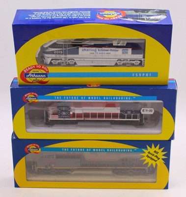 Lot 693 - Three HO gauge Athearn locos to include an...