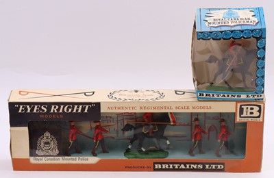 Lot 1684 - Britains group of 2 sets to include No.7699...