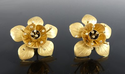 Lot 2285 - A pair of 18ct yellow gold Annouska stylised 5-...