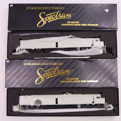 Lot 671 - Two Bachmann Spectrum HO gauge EMD DD40AX...