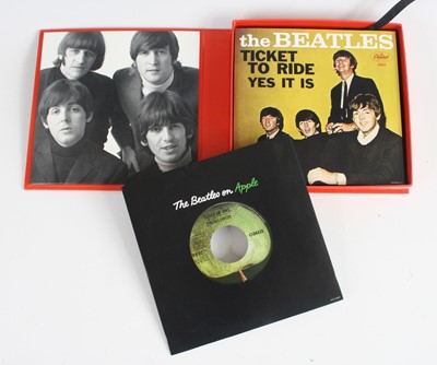 Lot 1063 - David Bowie - Sound & Vision, 4 disc CD...