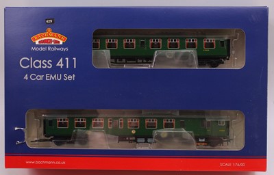Lot 524 - 31-426 Bachmann Branch-Line 00 gauge class 411,...