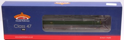 Lot 541 - 32-804 Bachmann Branch-Line 00 gauge class 47...
