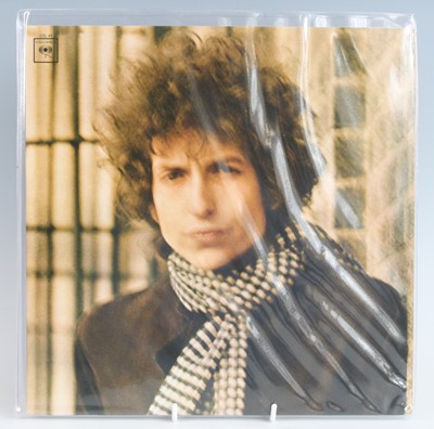 Lot 1021 - Bob Dylan - a collection of eight LP's to...