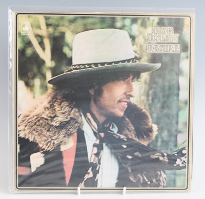 Lot 1021 - Bob Dylan - a collection of eight LP's to...